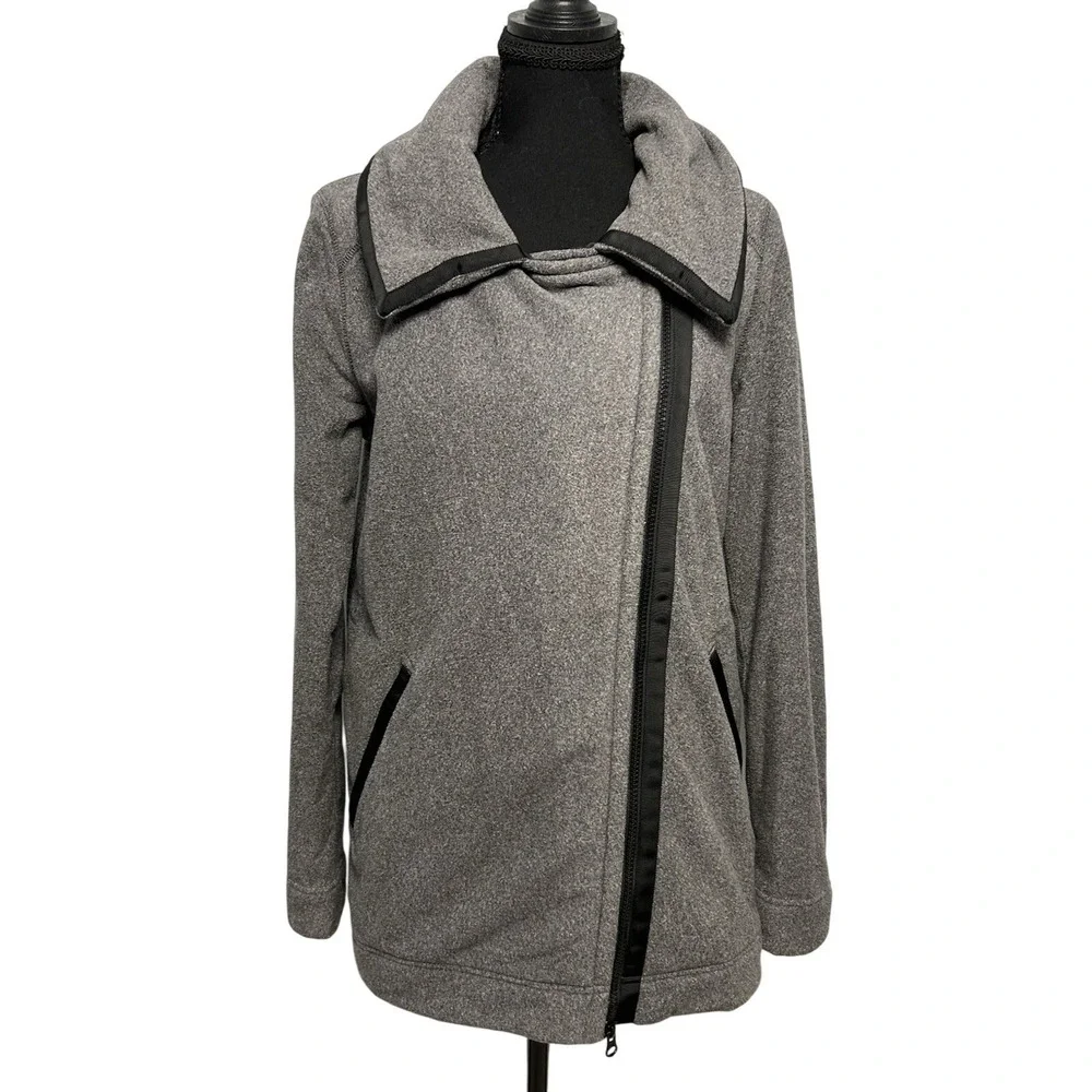 Lululemon Gray Asymmetrical Zip Funnel Neck Fleece Jacket‎ Womens 6 Moto Style
